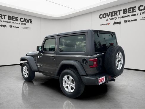 Used 2019 Jeep Wrangler Sport S image 6