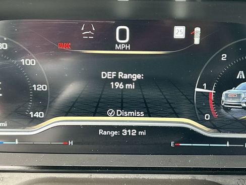 Used 2023 GMC Yukon Denali w/ Max Trailering Package image 12