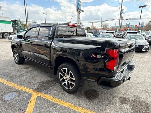 Used 2024 Chevrolet Colorado Z71 w/ Z71 Convenience Package 2 image 6