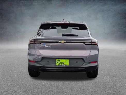 New 2026 Chevrolet Equinox EV LT image 5