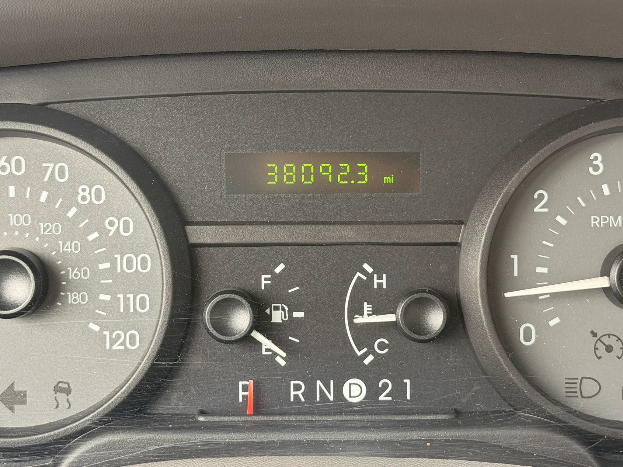 Used 2008 Mercury Grand Marquis GS RWD image 5