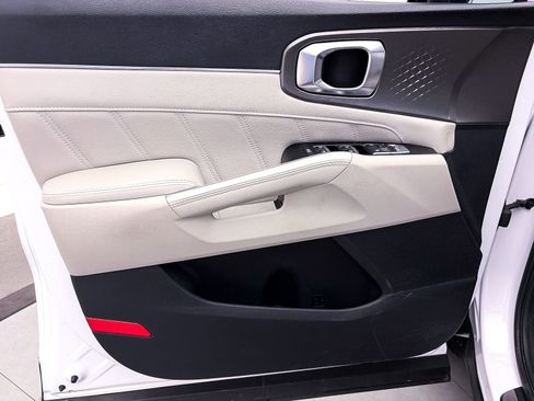 Used 2022 Kia Sorento SX image 17