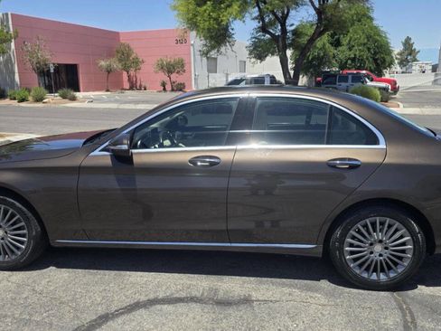 Used 2015 Mercedes-Benz C 300 4MATIC Sedan image 11