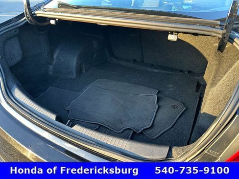 Used 2023 Chevrolet Malibu LT image 36