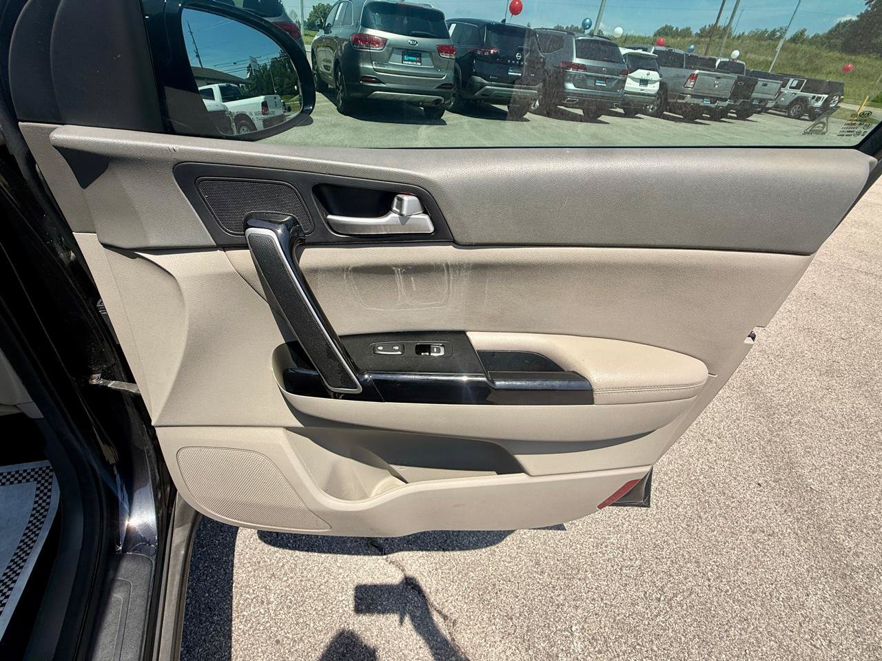 Used 2018 Kia Sportage EX w/ EX Premium Package FWD image 29