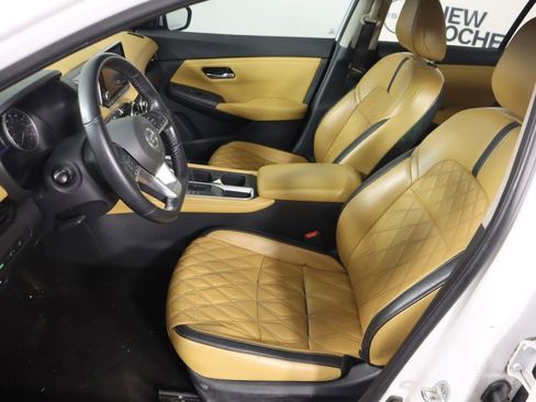 Certified 2021 Nissan Sentra SV w/ SV Premium Package image 10