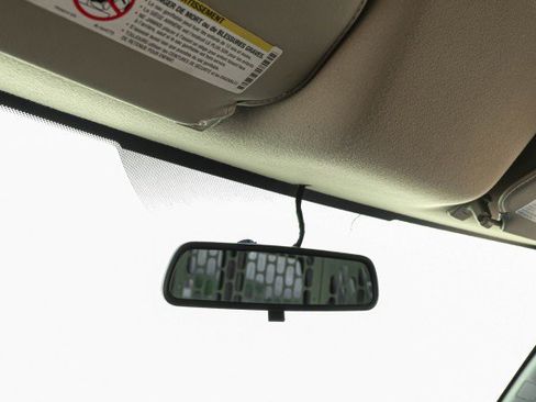 Used 2020 Chevrolet Express 2500 image 31