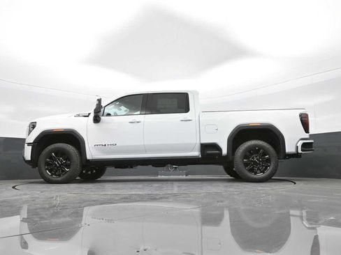 New 2025 GMC Sierra 2500 AT4 w/ AT4 Premium Plus Package image 39