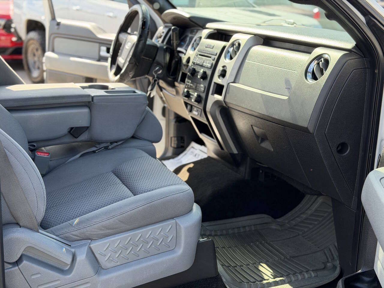 Used 2013 Ford F150 XLT RWD image 4