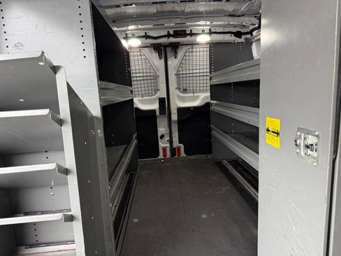 Used 2018 Ford Transit 250 148 Low Roof image 36