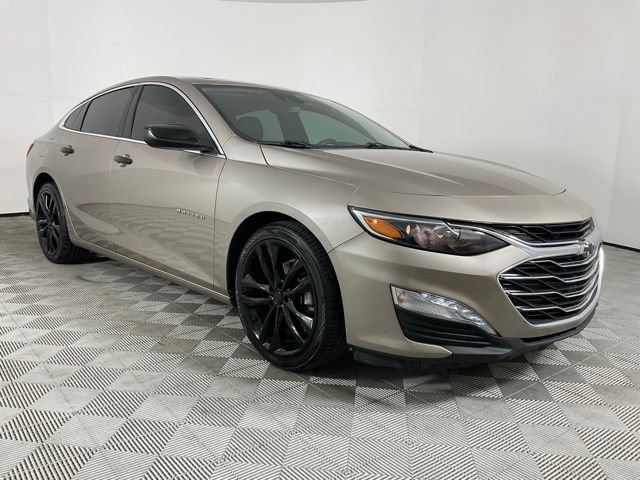 Used 2023 Chevrolet Malibu LT w/ Driver Confidence Package FWD image 12