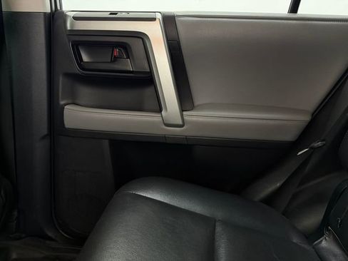 Used 2012 Toyota 4Runner SR5 w/ Convenience Pkg RWD image 31