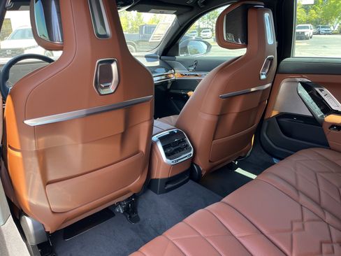 New 2026 BMW i7 eDrive50 RWD image 18