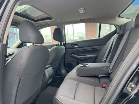 Used 2022 Nissan Altima 2.5 SV w/ SV Premium Package image 25