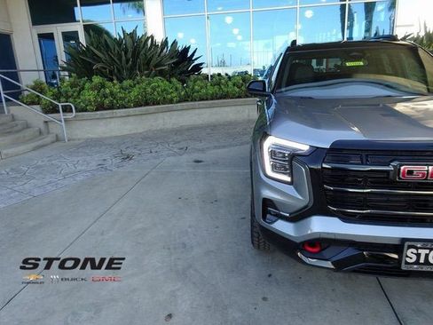 New 2026 GMC Terrain AT4 w/ Convenience Package III image 31