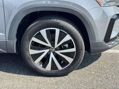 Used 2022 Volkswagen Taos SE AWD/4WD image 7