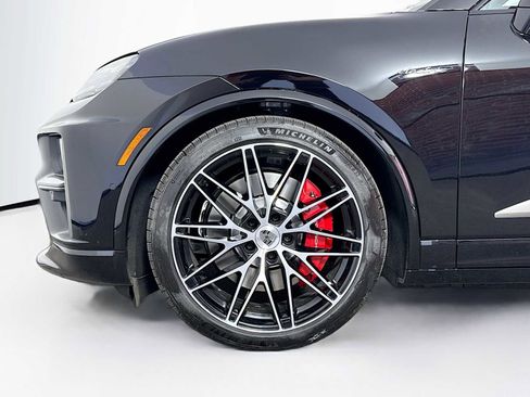 New 2025 Porsche Macan Turbo Electric image 33