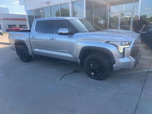 Used 2023 Toyota Tundra Limited w/ TRD Off-Road Package AWD/4WD image 5