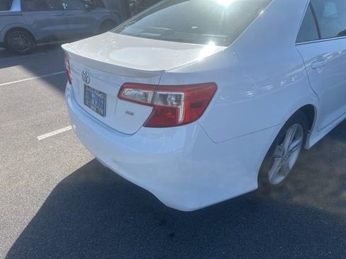 Used 2013 Toyota Camry SE image 6