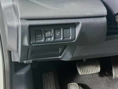 Used 2024 Subaru Outback Touring XT AWD/4WD image 16