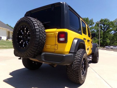 Used 2021 Jeep Wrangler Unlimited Sport AWD/4WD image 31
