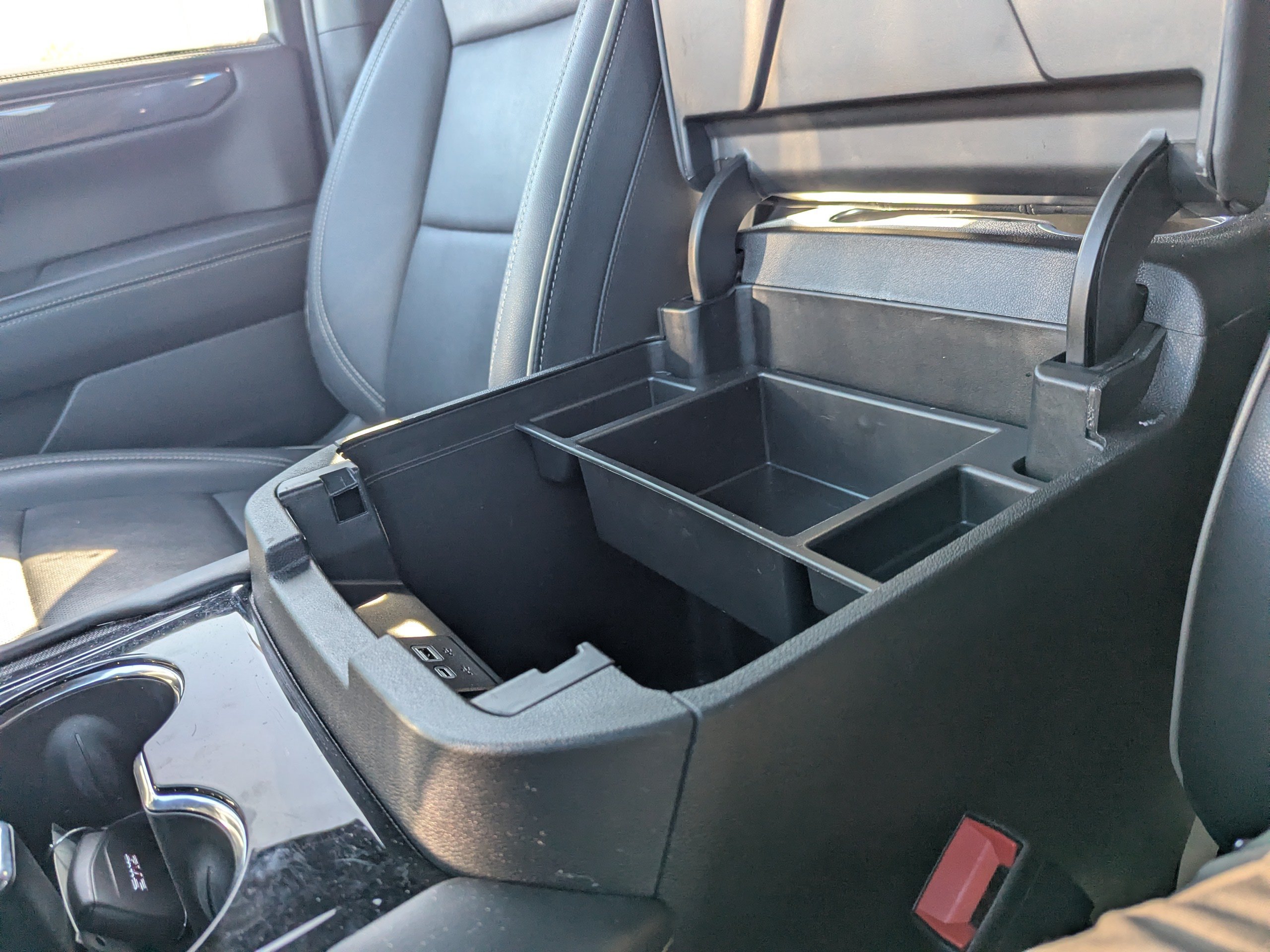 Used 2025 GMC Yukon Elevation AWD/4WD image 28