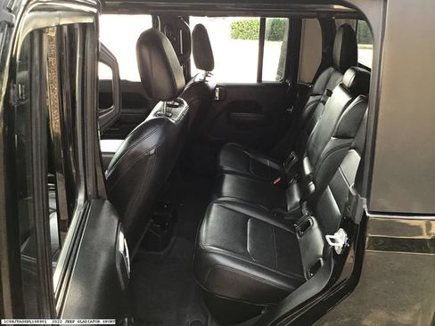 Used 2022 Jeep Gladiator Sport AWD/4WD image 9