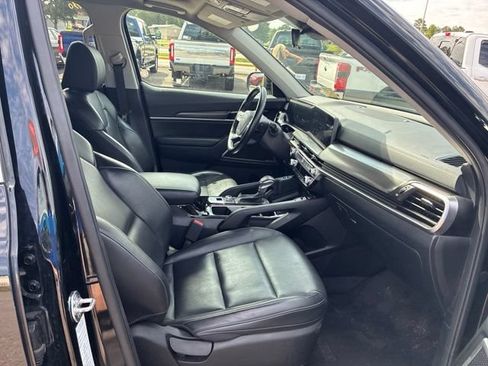 Used 2025 Kia Telluride S AWD/4WD image 57