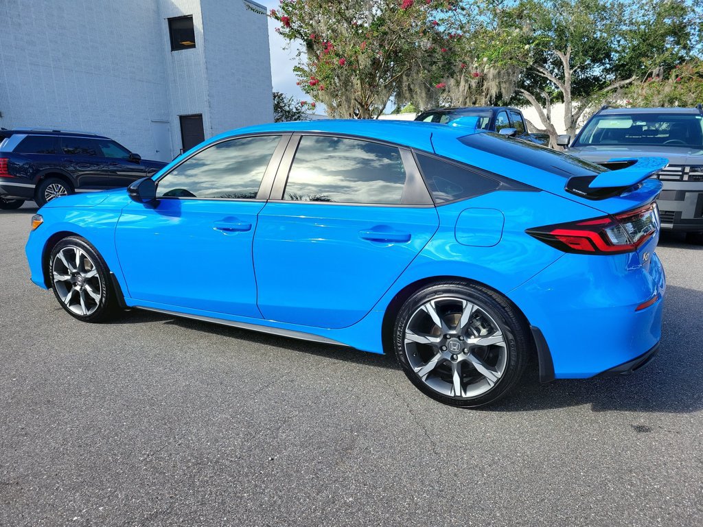 Used 2025 Honda Civic Sport Touring image 3