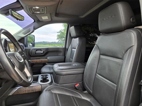 Used 2020 GMC Sierra 2500 Denali w/ Denali Ultimate Package AWD/4WD image 30