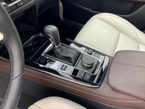 New 2025 MAZDA CX-30 2.5 Turbo w/ Premium Plus Pkg image 7