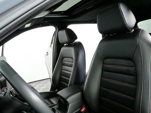 Used 2023 Honda CR-V Sport Touring image 5