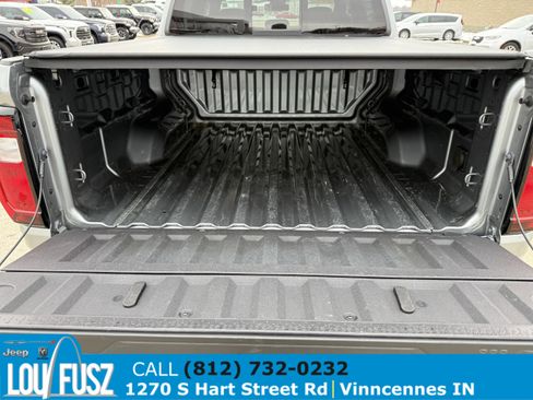 Used 2024 GMC Canyon Elevation w/ Convenience Package image 16