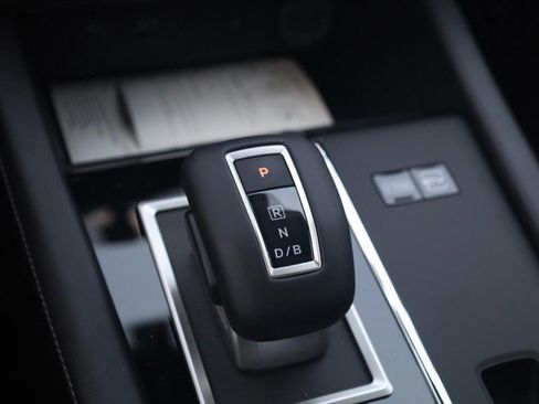 New 2026 Nissan Rogue SL AWD/4WD image 19
