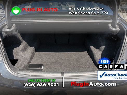 Used 2019 BMW 530i w/ Convenience Package image 12