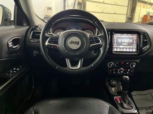Used 2019 Jeep Compass Limited image 26