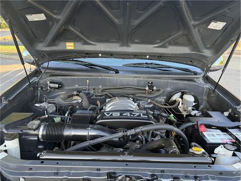 Used 2004 Toyota Tundra SR5 AWD/4WD image 14