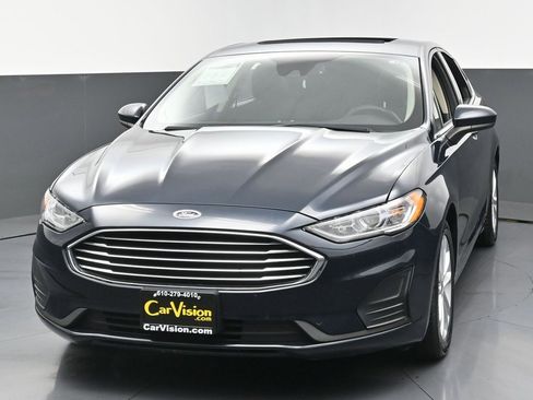 Used 2020 Ford Fusion SE image 7