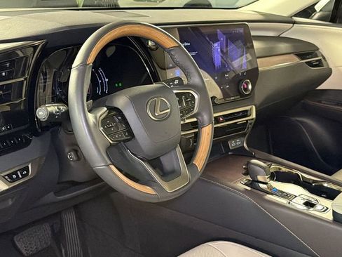 Used 2024 Lexus RX 350 Premium w/ Accessory Package (K3) AWD/4WD image 23