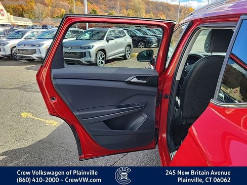 Certified 2023 Volkswagen Taos SEL image 49