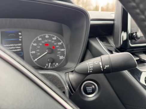 Used 2023 Toyota Corolla SE image 16