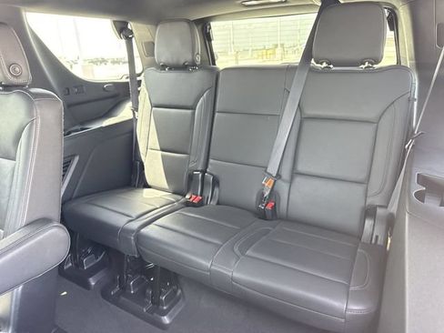 Used 2022 Chevrolet Tahoe LT w/ Luxury Package RWD image 24