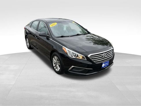 Used 2017 Hyundai Sonata SE FWD image 8