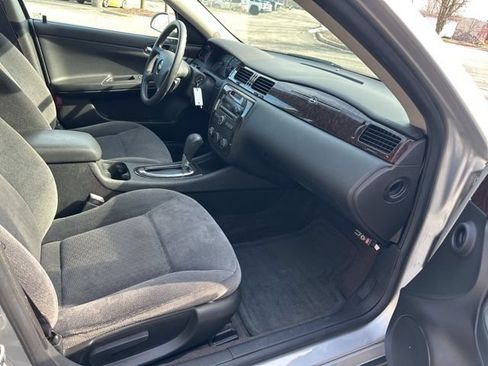 Used 2016 Chevrolet Impala Limited LS FWD image 26