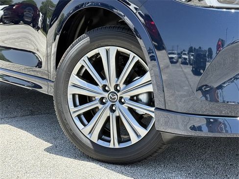 New 2025 MAZDA CX-5 Signature image 2