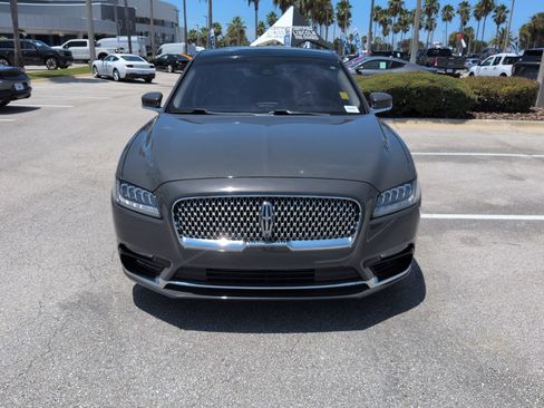 Certified 2019 Lincoln Continental Black Label FWD image 9