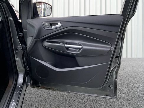 Used 2016 Ford Escape SE FWD image 27