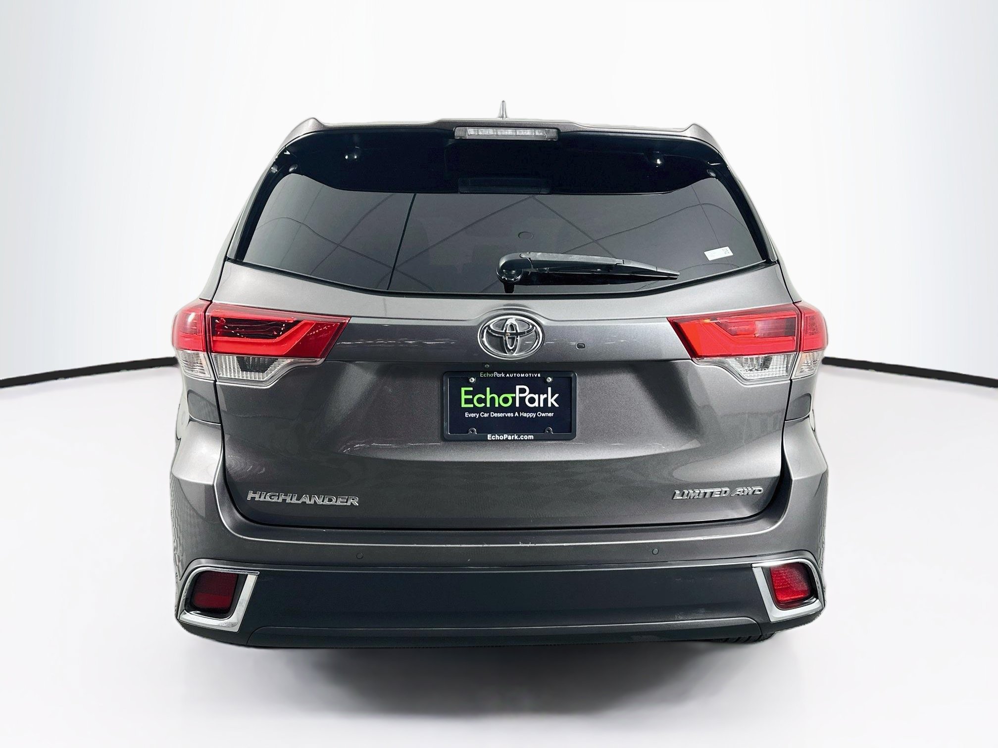 Used 2019 Toyota Highlander Limited Platinum w/ Carpet Mat Package (TMS) AWD/4WD image 7