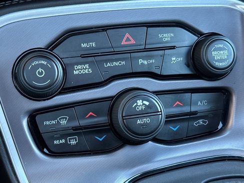 Used 2019 Dodge Challenger R/T Scat Pack w/ Shaker Package image 22