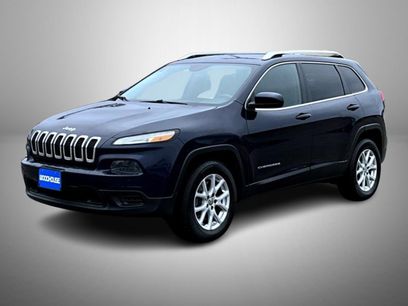Used 2015 Jeep Cherokee Latitude w/ Cold Weather Group